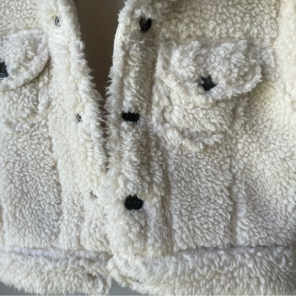 Carter's Cream‎ Sherpa Jean Jacket bomber jacket size 6M